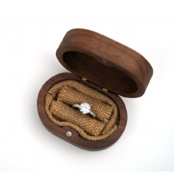  Portable black walnut wood jewelry ring necklace collection box vintage small wood engagement gifts	